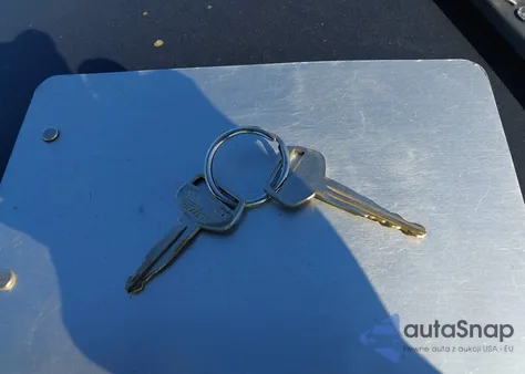 2002 Toyota Echo из США, поврежденный, VIN JTDBT123025022065